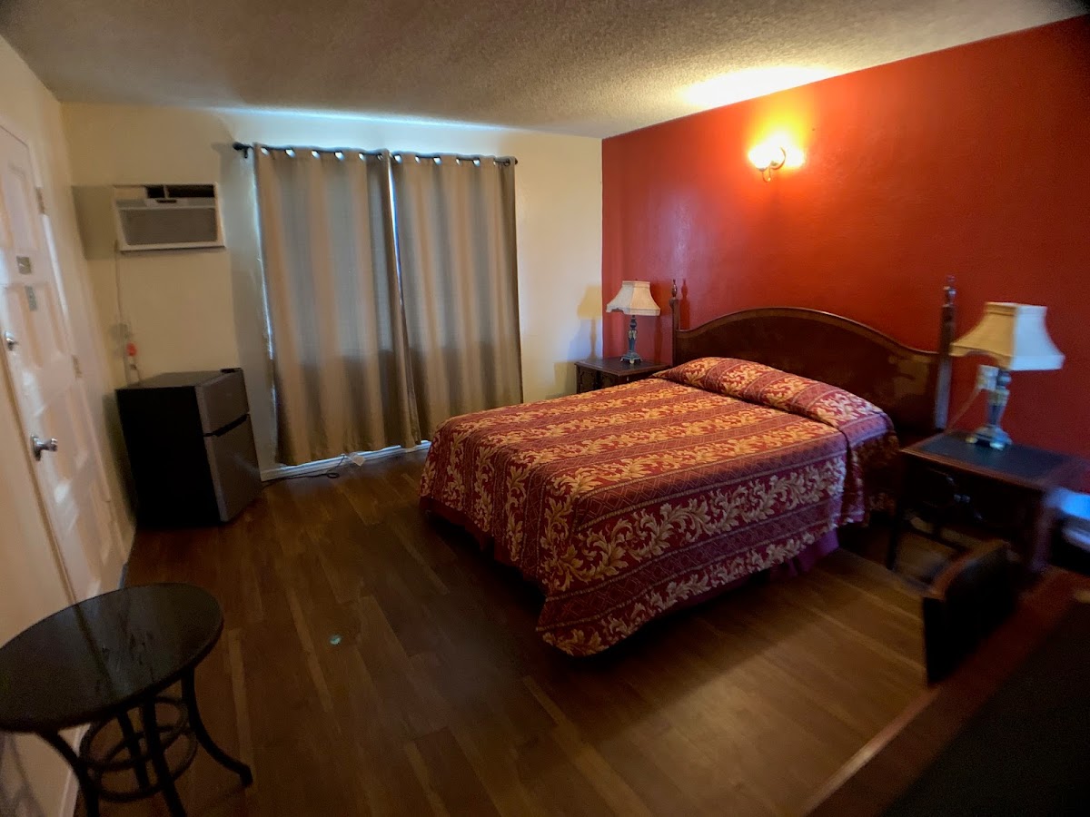 Village Inn Motel photo 2