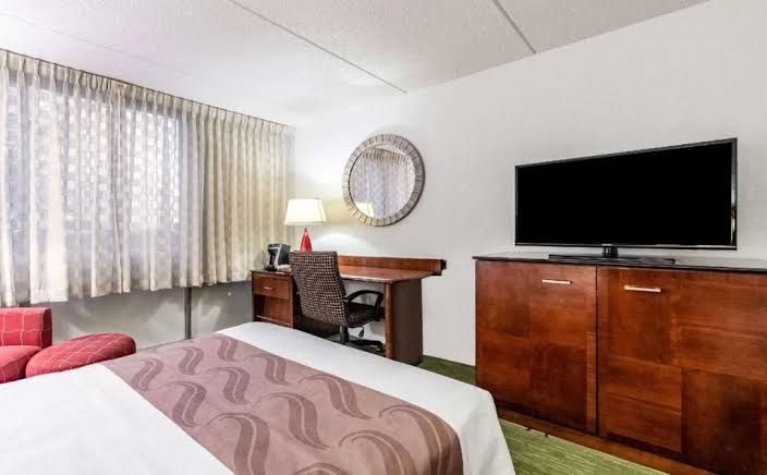 Econo Lodge photo 2