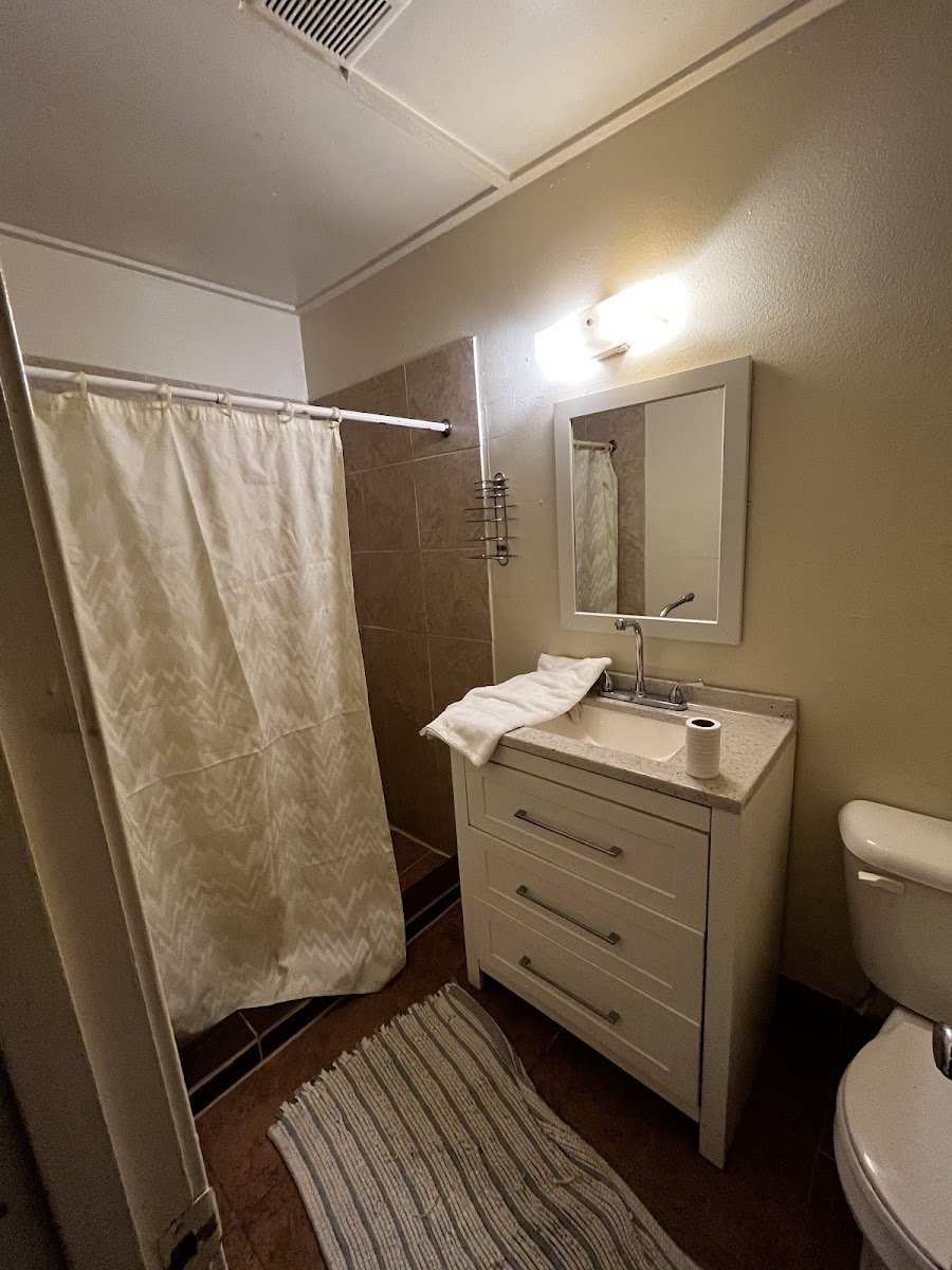 Economy Inn photo 3