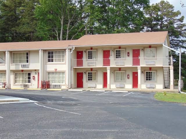 Budget Inn