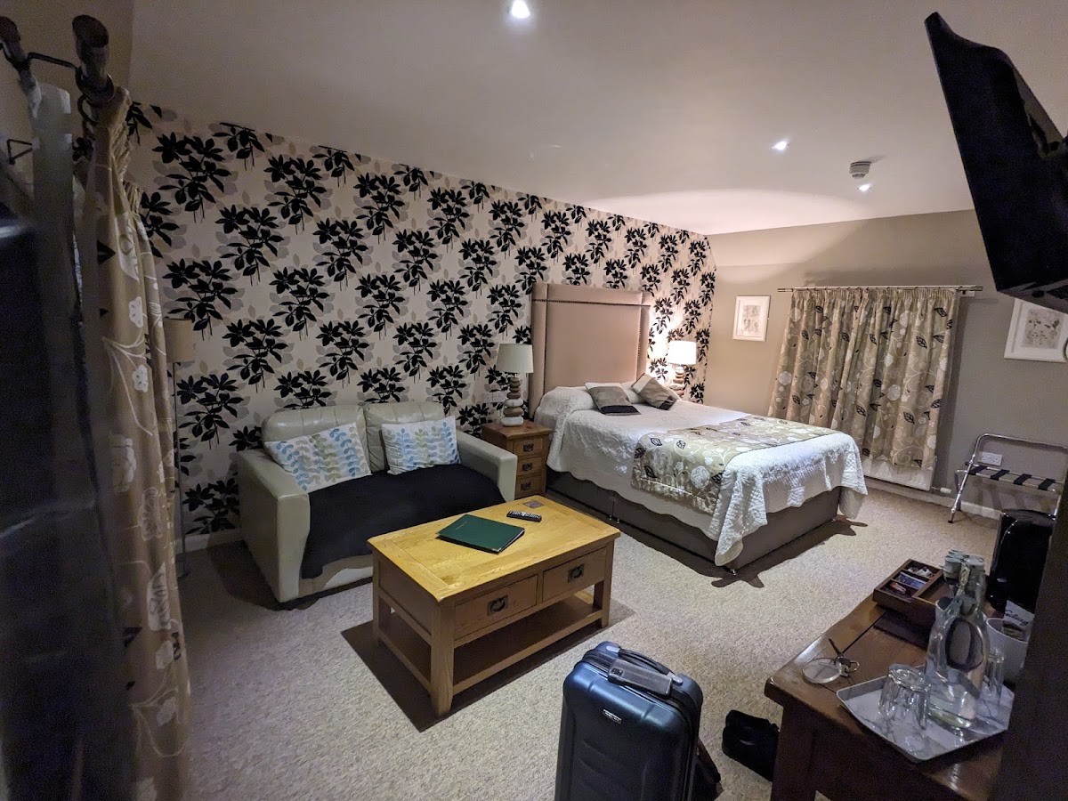 The Commercial Hotel photo 2