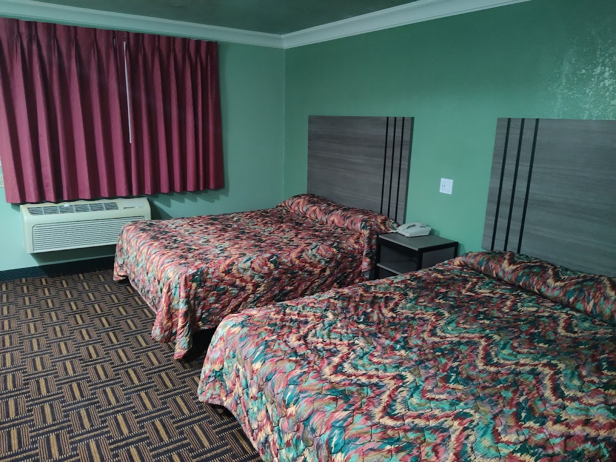 Classic Motel photo 2