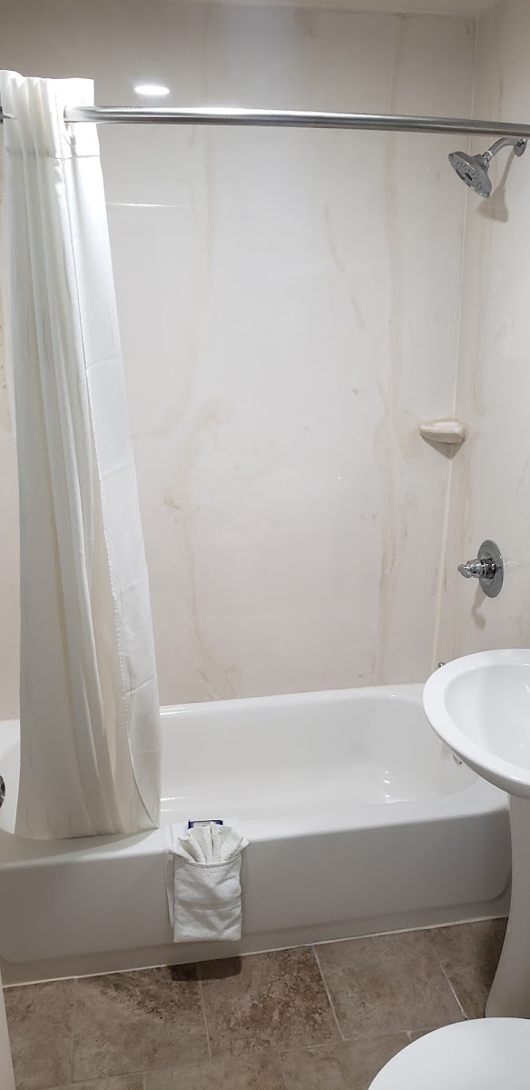 Regency Inn photo 3