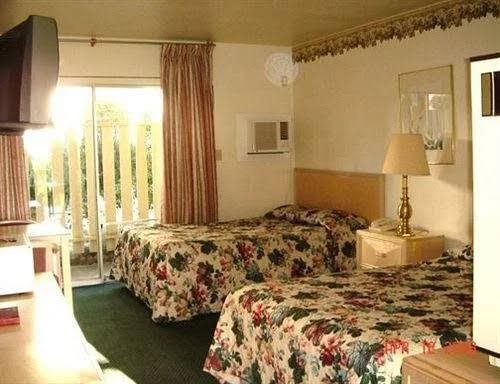 Travel Inn photo 2