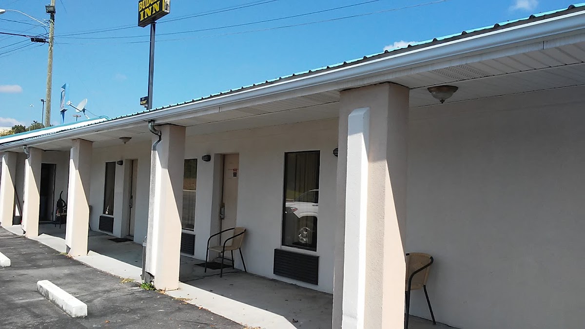 Budget Inn