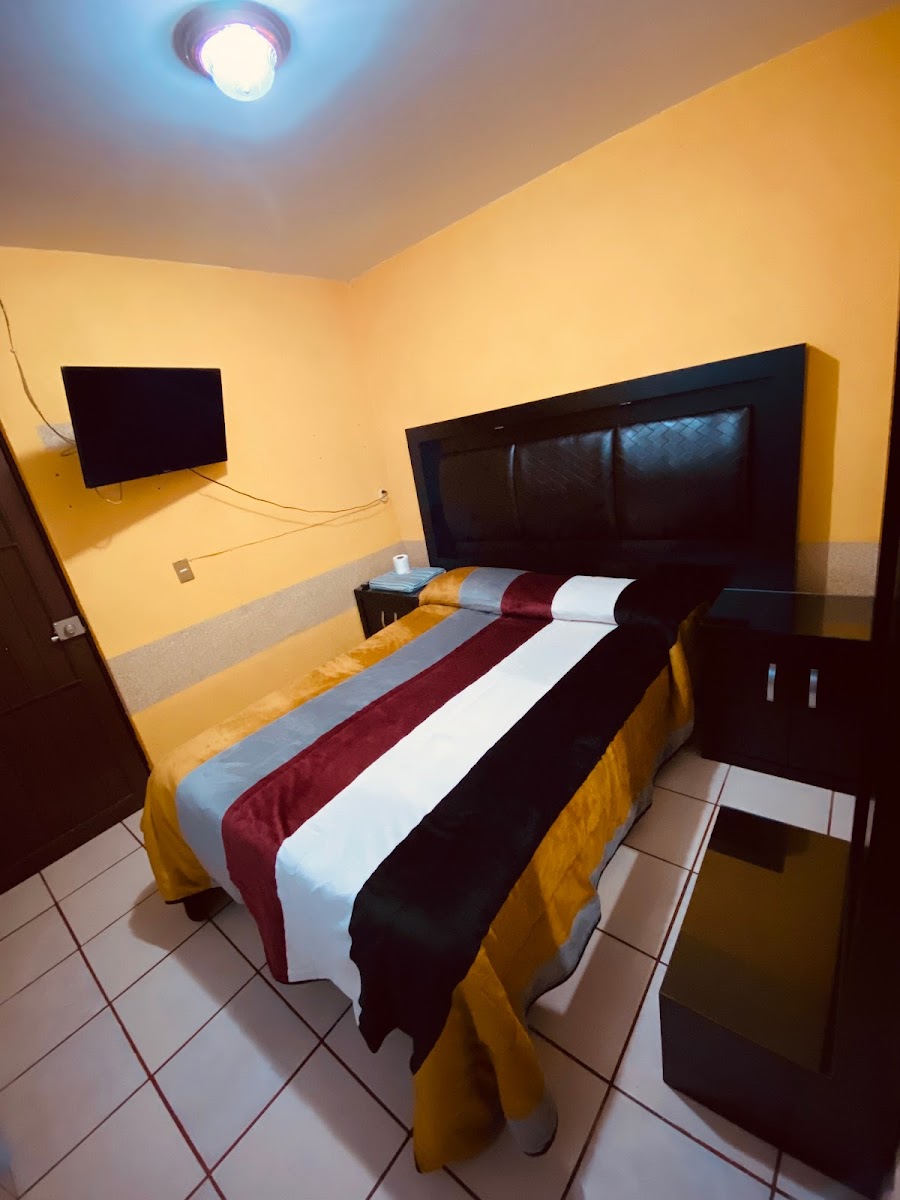 “Hotel - Regis” photo 2