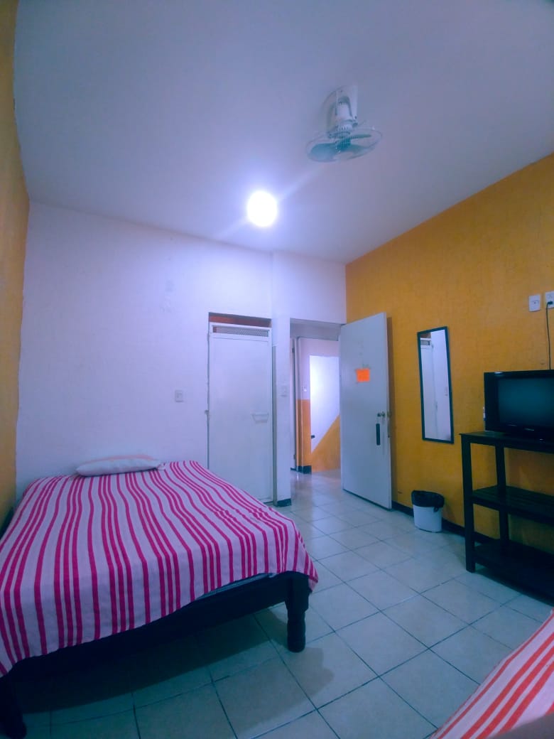 Hotel Coliseo photo 2