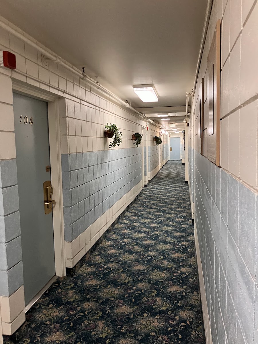 Flagship Inn photo 3