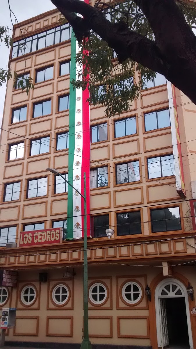 Los Cedros