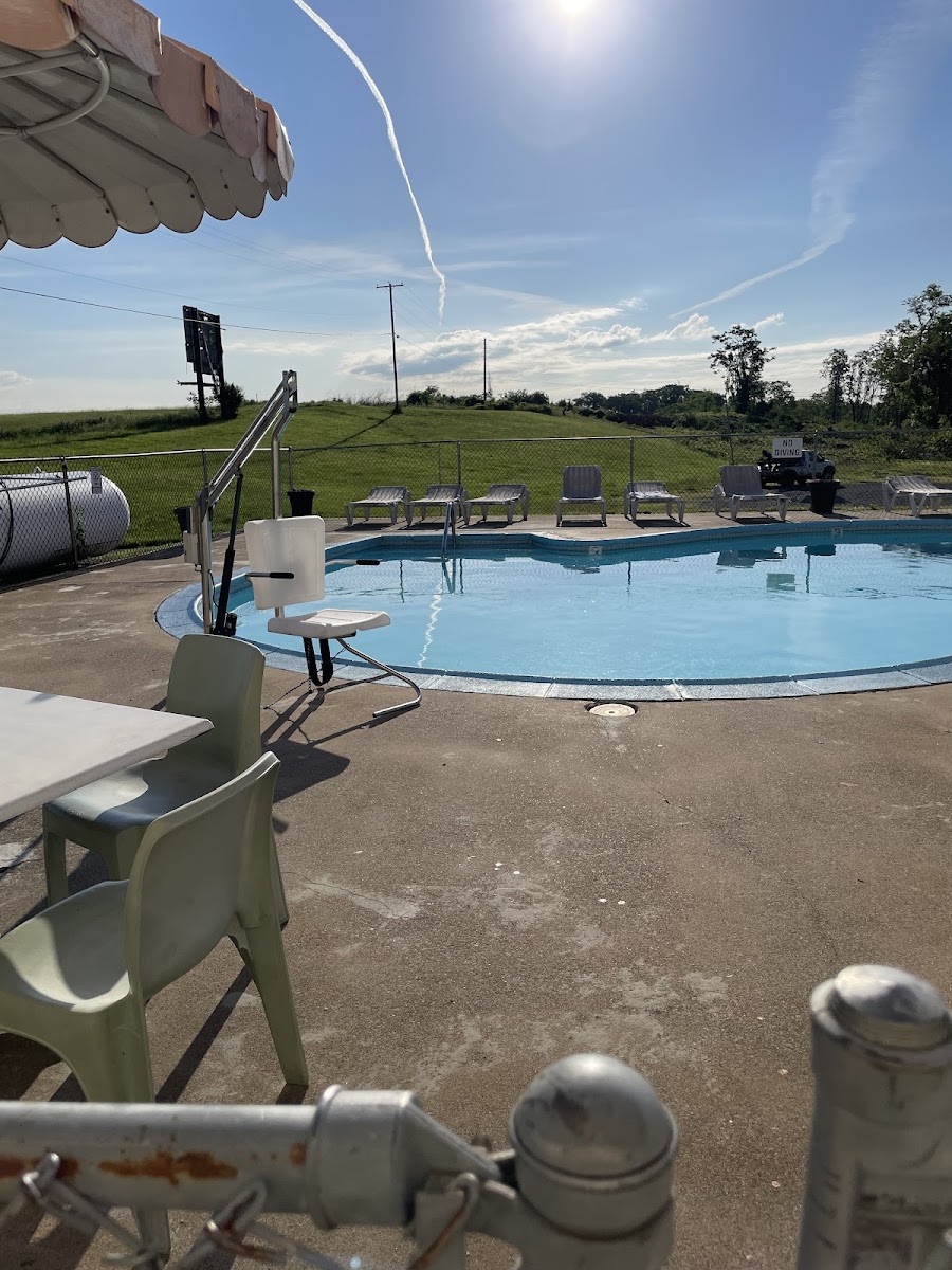 Express Inn photo 3