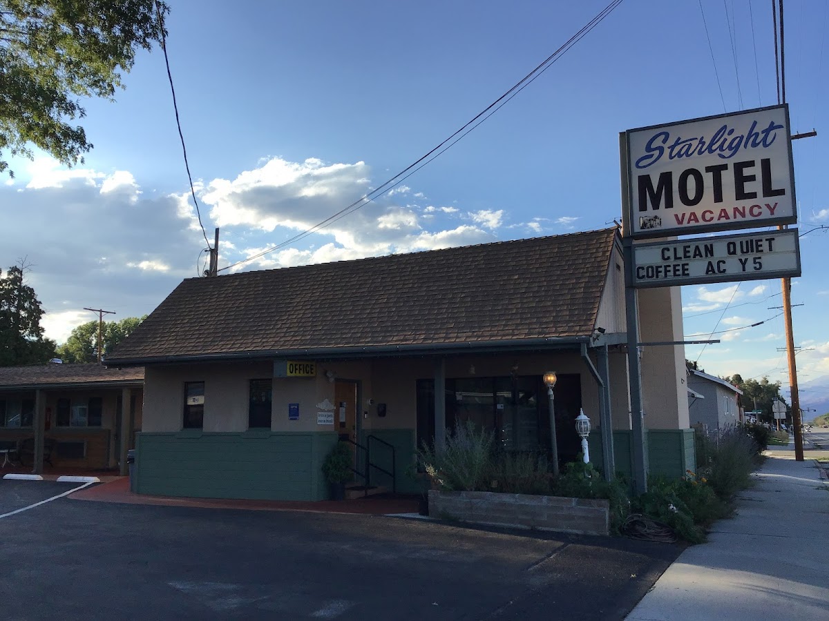 Starlight Motel