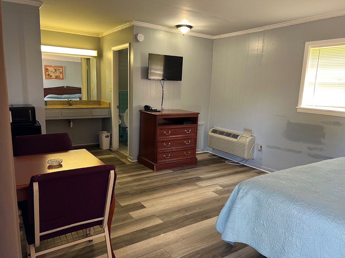 Budget Inn