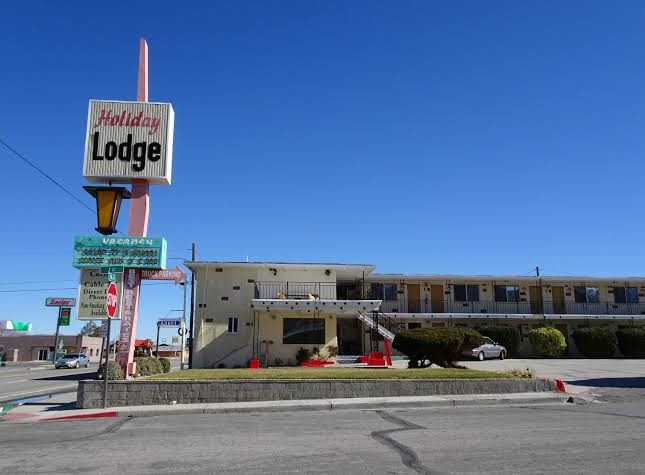 Holiday Lodge