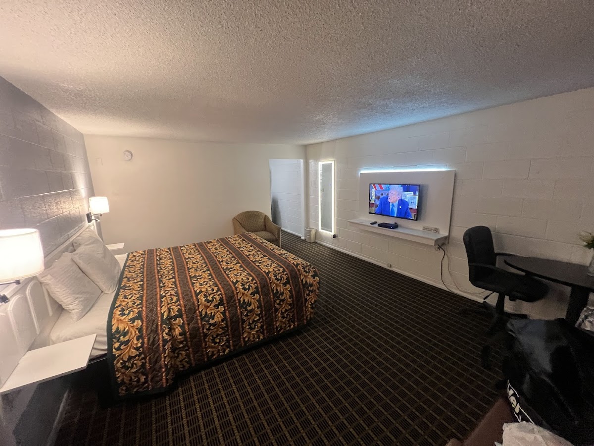 Holiday Lodge photo 2