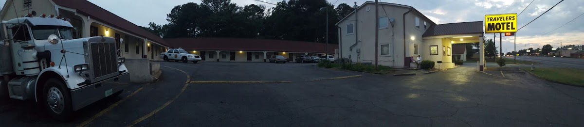 Travelers Motel