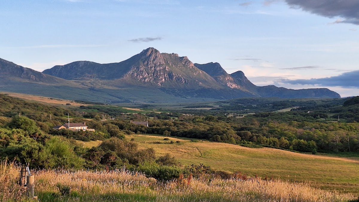 Ben Loyal - An Caisteal