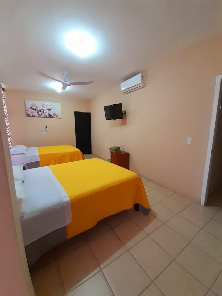 Hotel Las Fuentes photo 2