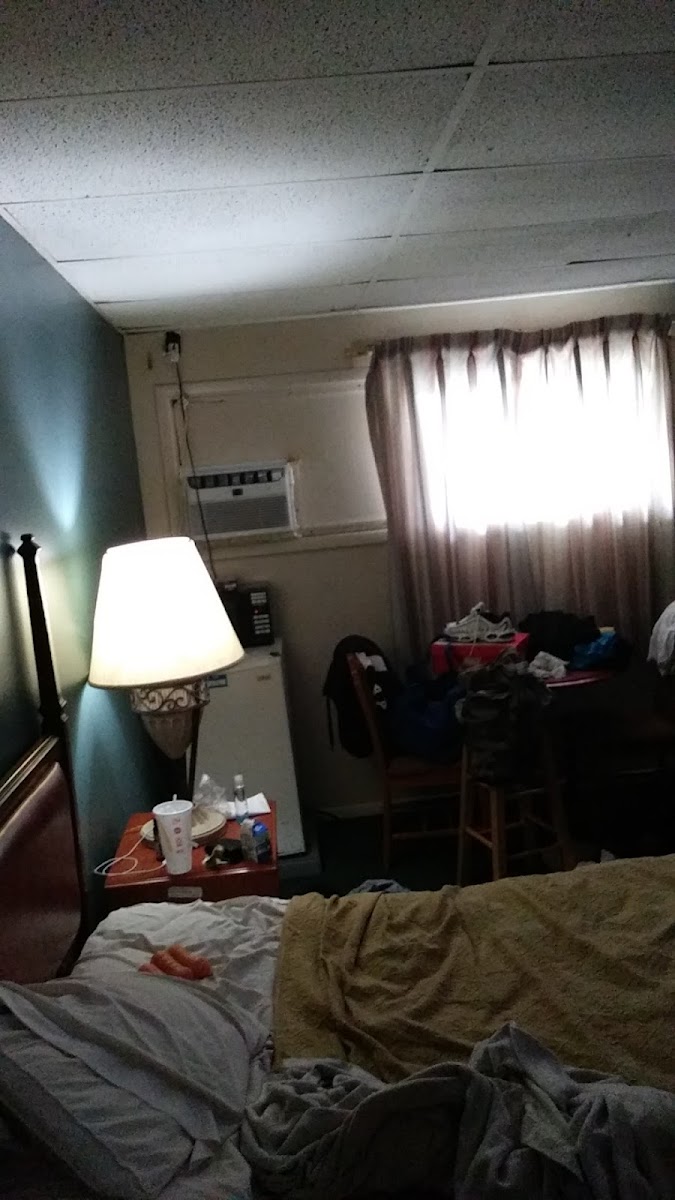 Mayfair MOTEL photo 3