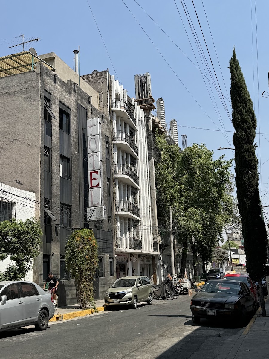 HOTEL LA PALOMA