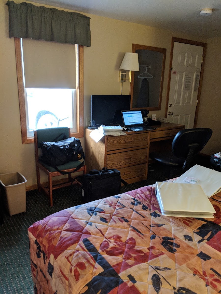 Four Seasons Motel photo 2