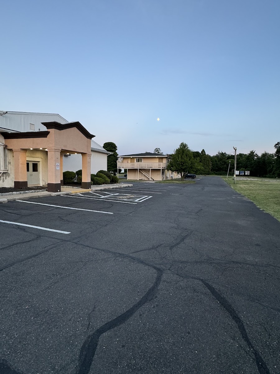 Budget Inn