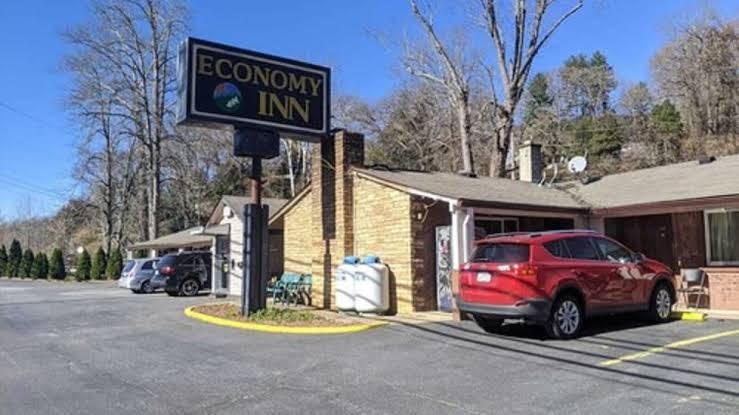 Economy Inn