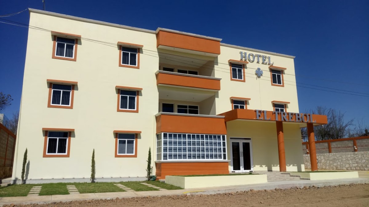 Hotel El Trebol