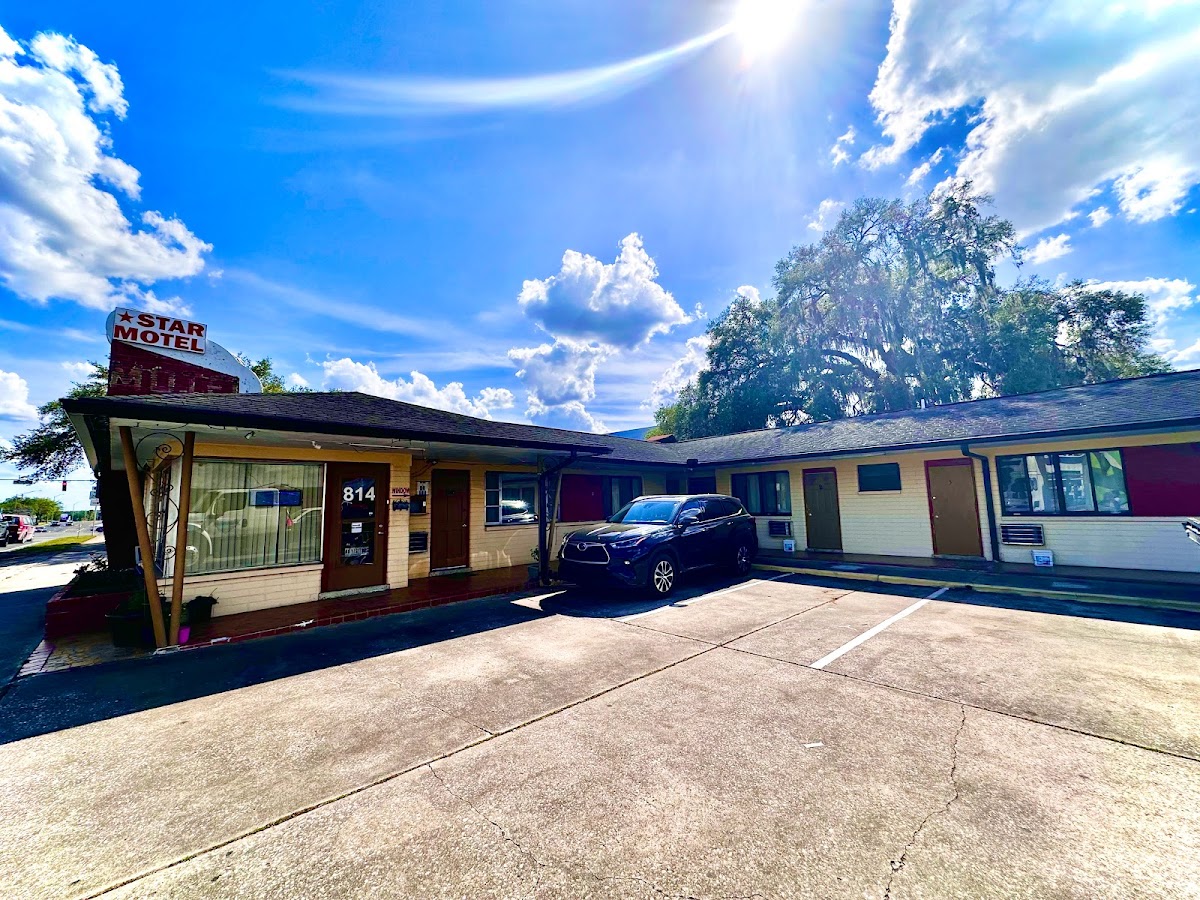 Star Motel