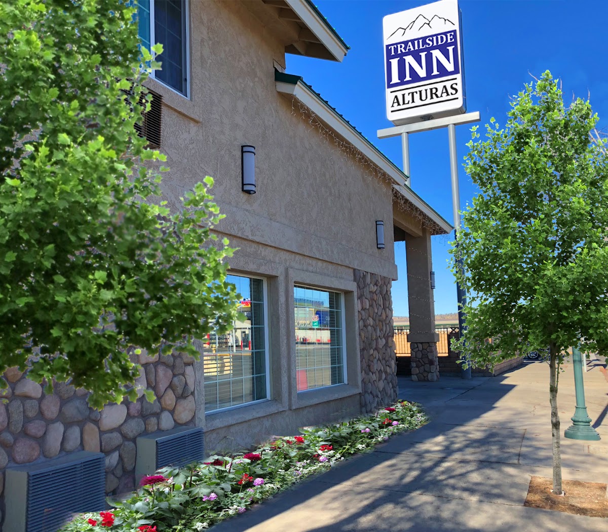 Trailside Inn