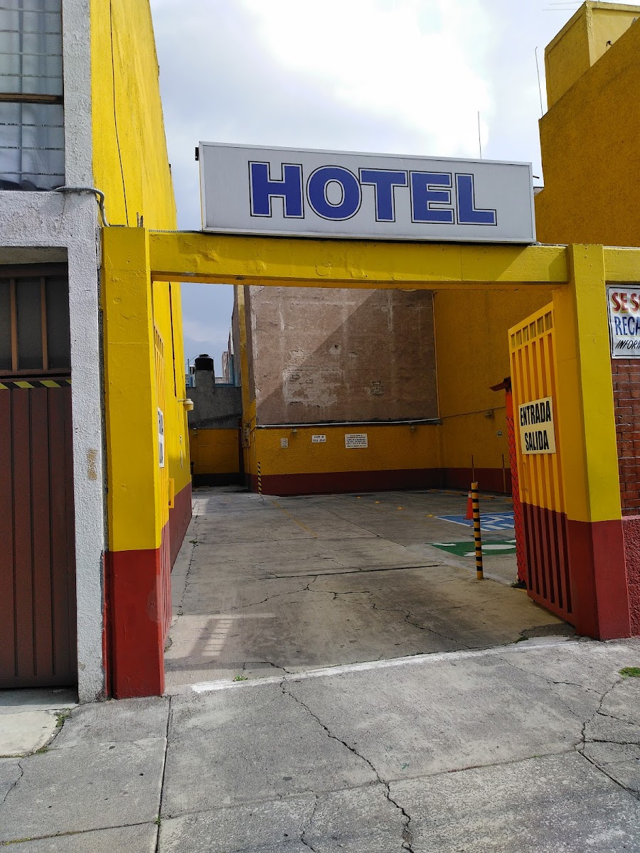 HOTEL ESPERANZA photo 2