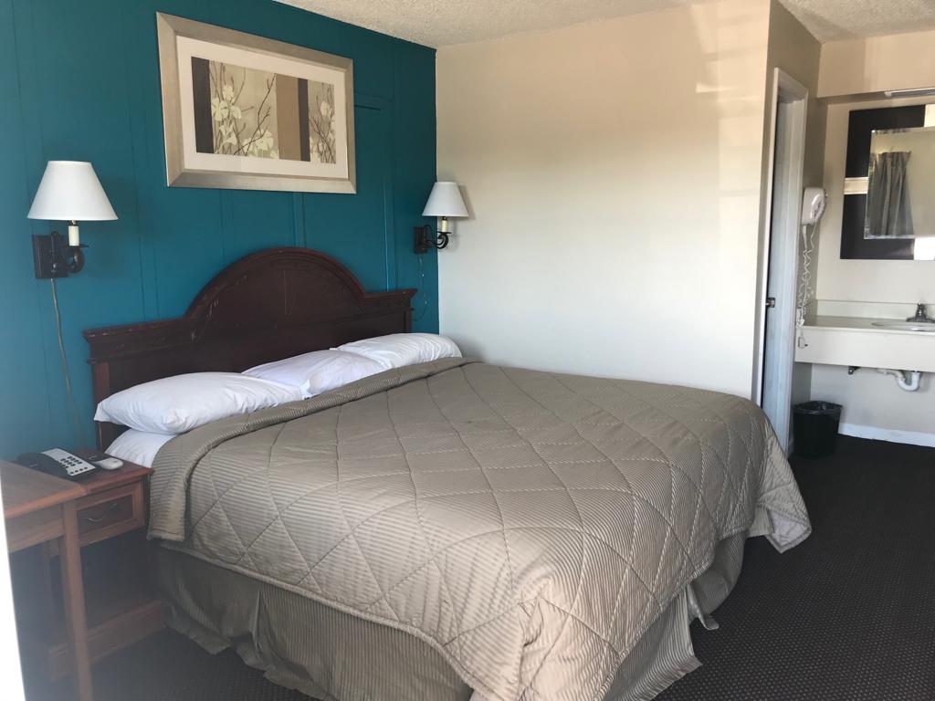Lakeside inn