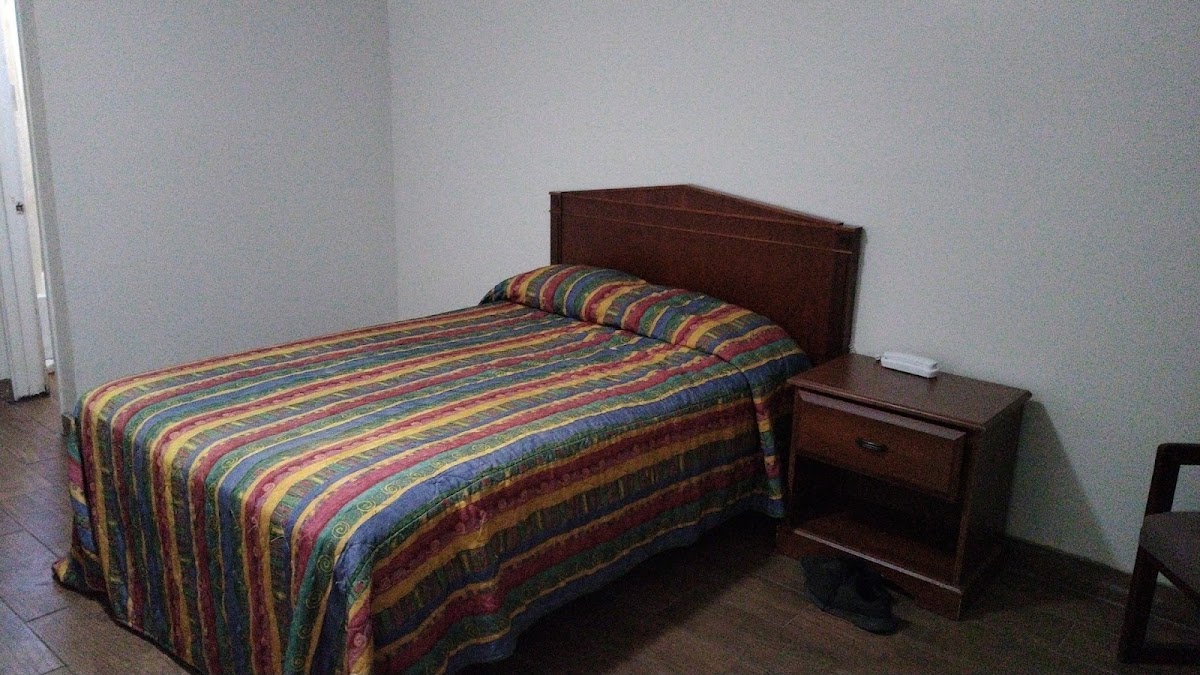 Taylor Motel photo 3