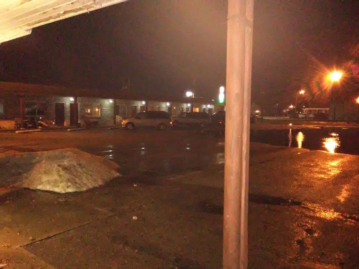 Super Value Inn