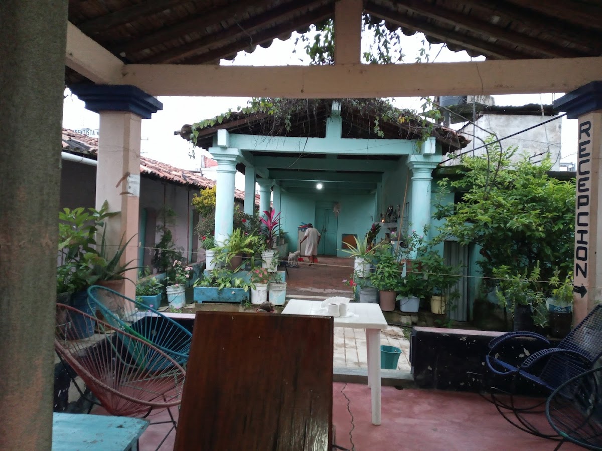 Hotel Robles