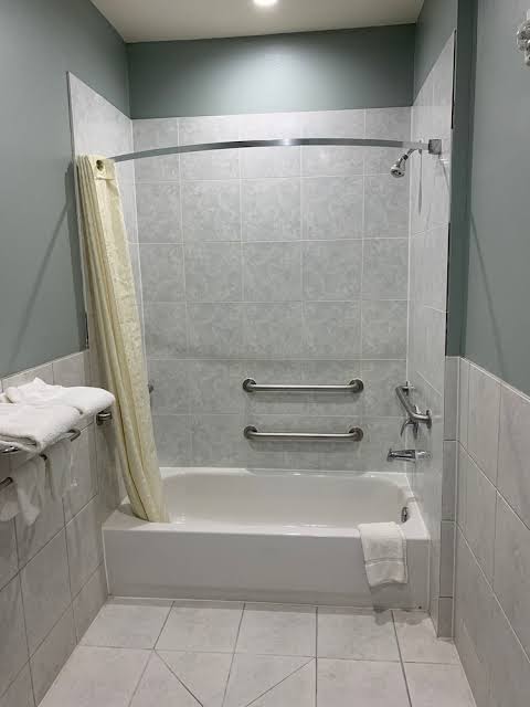 Crystal Suites photo 3