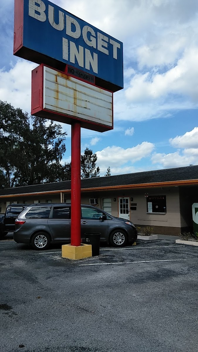 Budget Inn