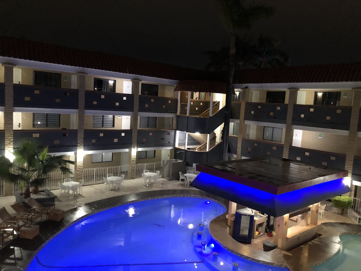 Hotel La Finca photo 2