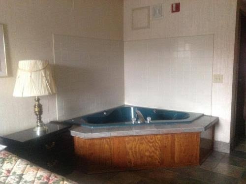 HighWay Inn photo 3