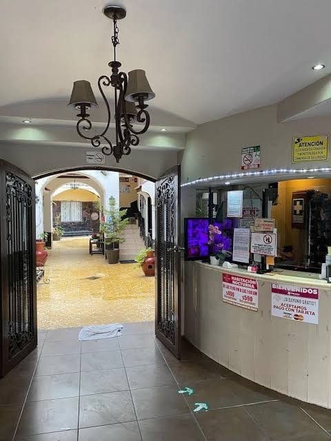 Hotel Yolanda photo 3