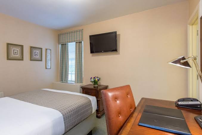 The Exeter Inn photo 2