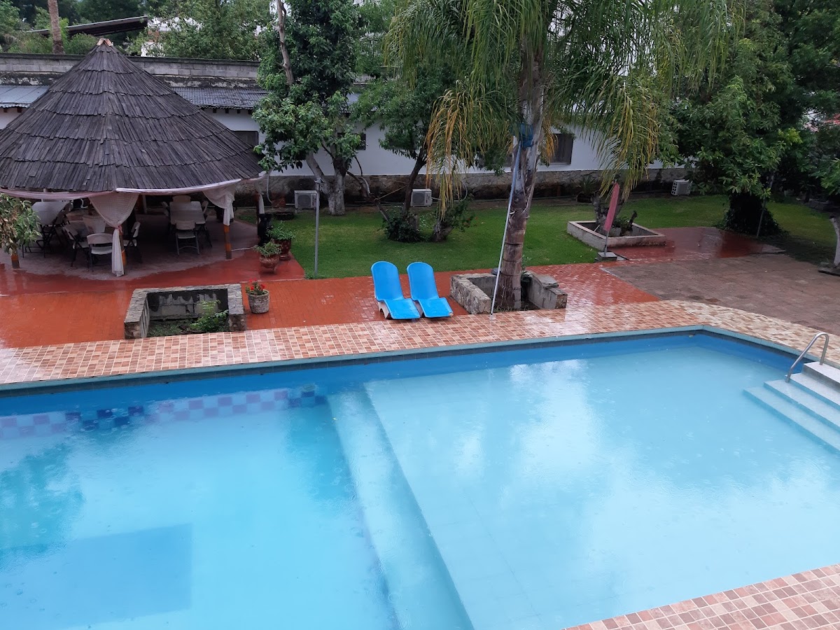 Hotel Maria Luisa photo 2