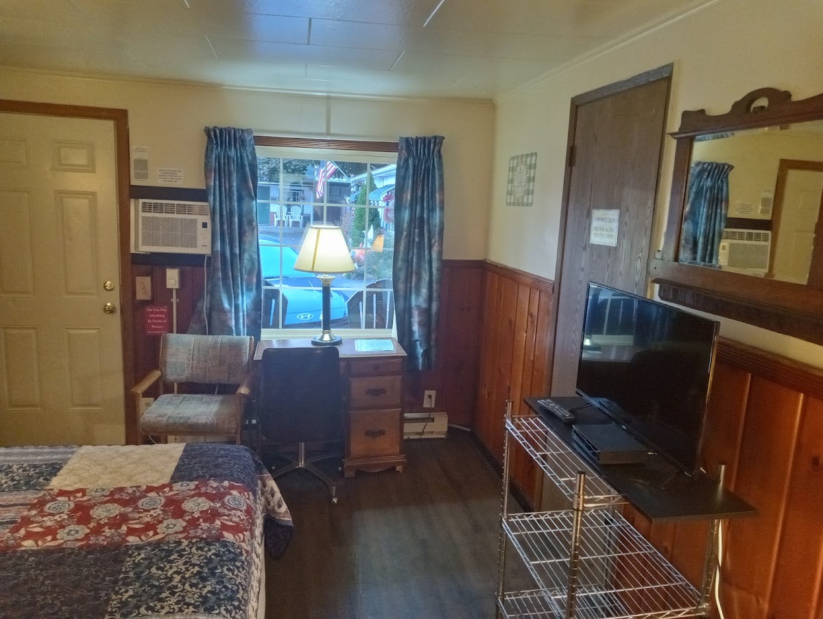 El Rancho Motel photo 2