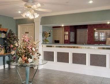 HWY Express Inn & Suites photo 3