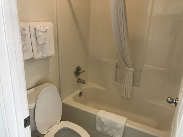Country Inn Motel photo 3