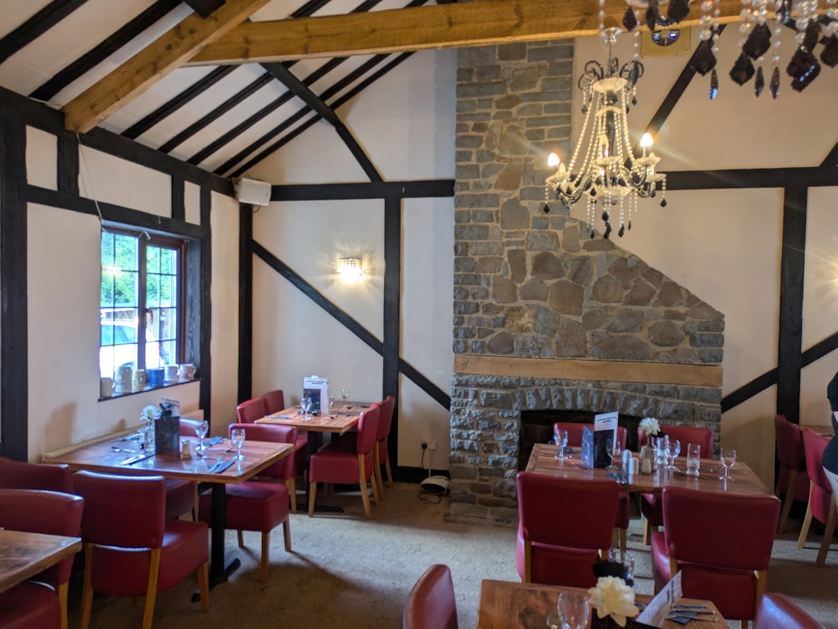 White Hart Inn photo 2