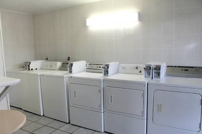 Economy Inn photo 3