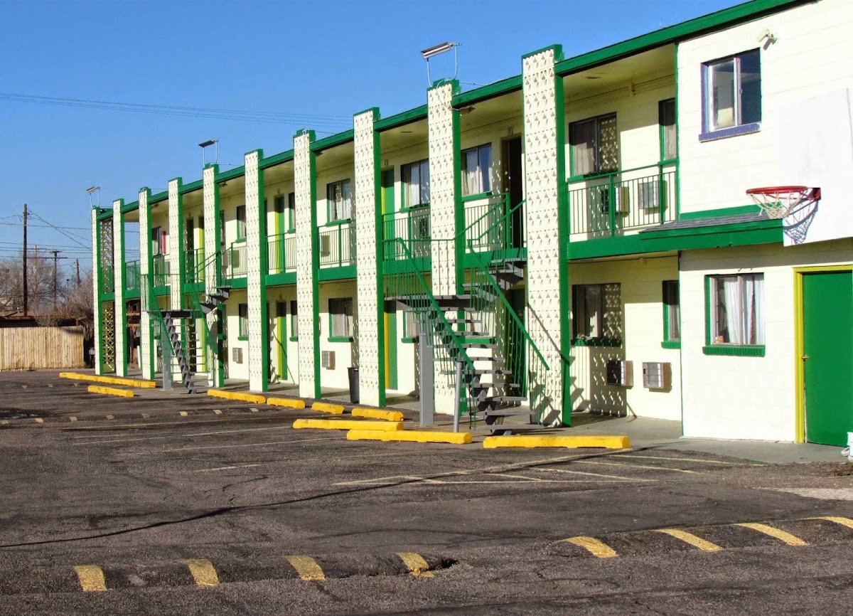 Economy Inn