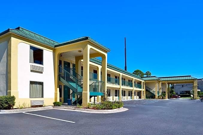 Quality Inn