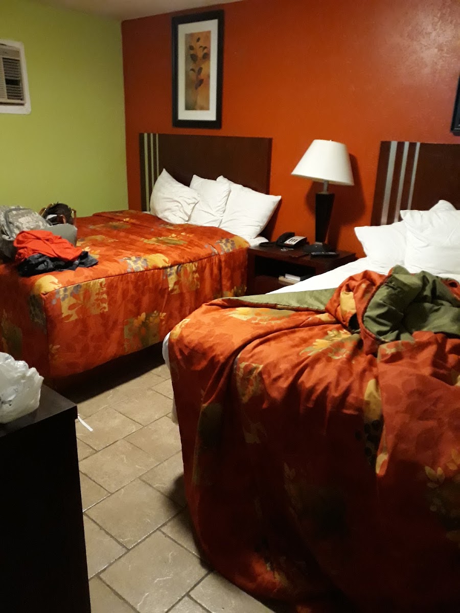 Economy Inn photo 2