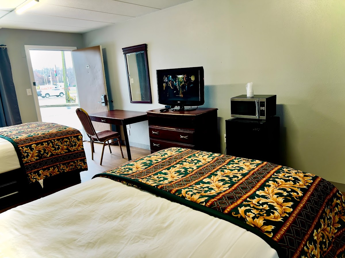 Budget Inn photo 3